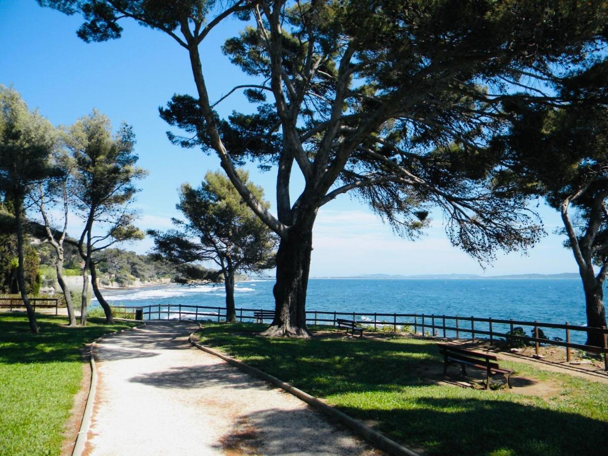 Jolie Studio Climatise Avec Parking Et Proche De La Mer Каркеран Экстерьер фото